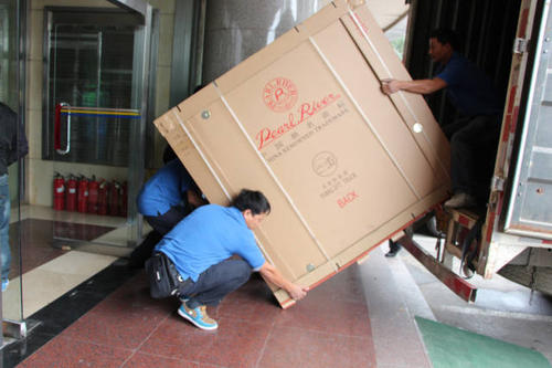 洪梅镇钢琴贵重工艺品无忧运